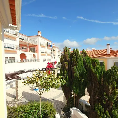 Charming Townhouse Praia D'el Rey Σπίτι διακοπών *